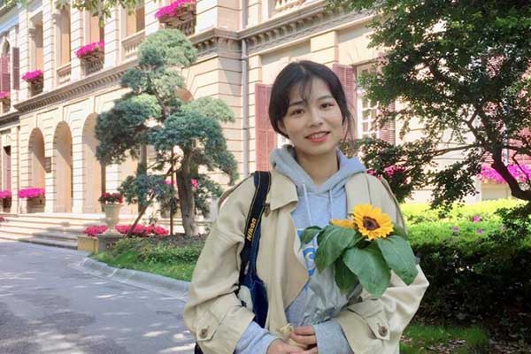 Yuqi Fang
